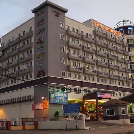 Grand Court Hotel Teluk Intan Exterior photo